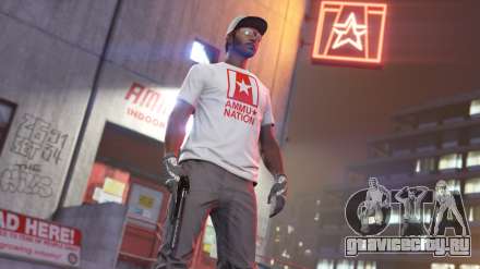 «Сумо (ремикс)» и бесплатные футболки в GTA Online
