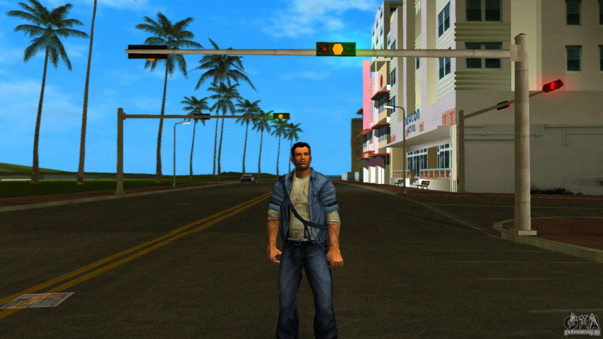 Томми в одежде из игры Manhunt для GTA Vice City