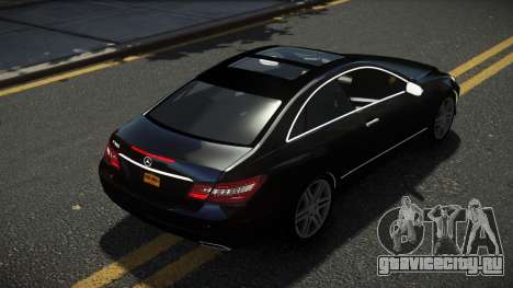 Mercedes-Benz E500 Lozvey для GTA 4