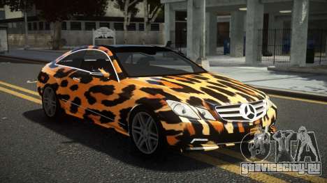 Mercedes-Benz E500 Lozvey S4 для GTA 4