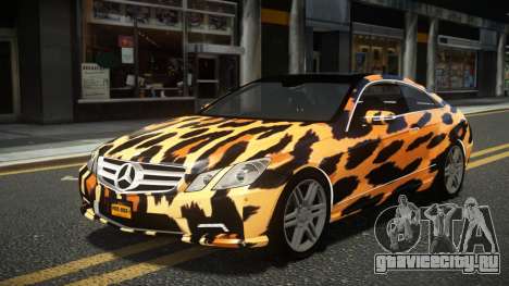 Mercedes-Benz E500 Lozvey S4 для GTA 4