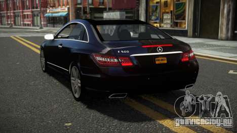 Mercedes-Benz E500 Lozvey для GTA 4