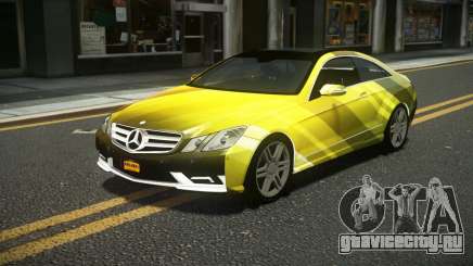 Mercedes-Benz E500 Lozvey S13 для GTA 4