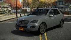 Mercedes-Benz ML 63 AMG Shuny для GTA 4