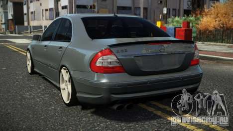 Mercedes-Benz E63 AMG Ofejuk для GTA 4