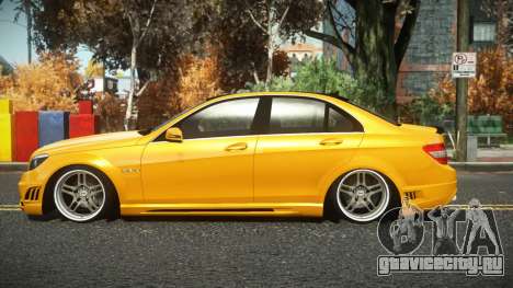 Mercedes-Benz C63 AMG Largu для GTA 4