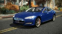 Tesla Model S Rekuf