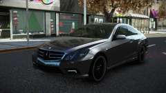 Mercedes-Benz E500 Renxa для GTA 4