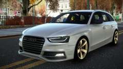 Audi RS4 Uhib