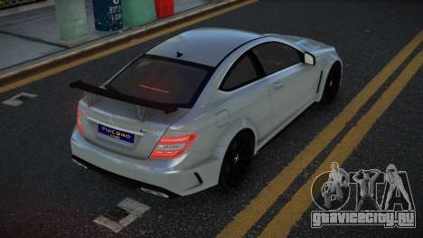 Mercedes-Benz C63 AMG Pewije для GTA 4