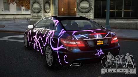 Mercedes-Benz E500 Mazorin S9 для GTA 4