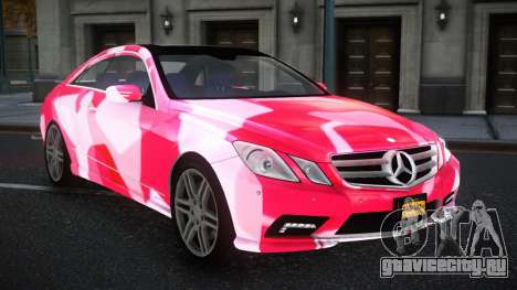 Mercedes-Benz E500 Mazorin S4 для GTA 4