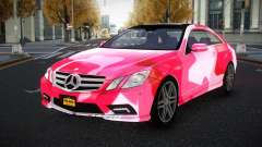 Mercedes-Benz E500 Mazorin S4 для GTA 4