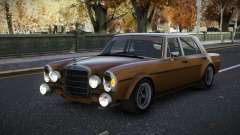 Mercedes-Benz 300 SEL Uyix