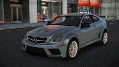 Mercedes-Benz C63 AMG Owan для GTA 4