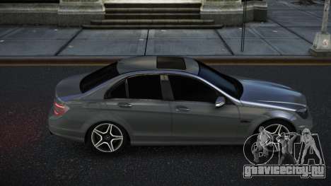 Mercedes-Benz C63 AMG Mivfibada для GTA 4