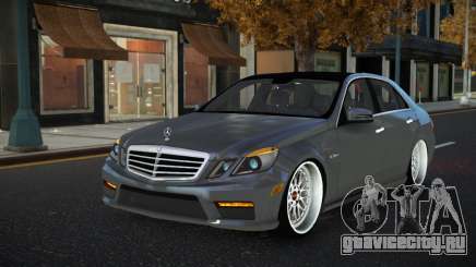 Mercedes-Benz E63 AMG Fogsuhufe для GTA 4