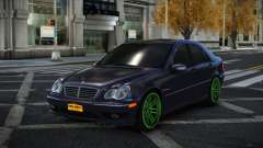 Mercedes-Benz C32 AMG Wadetut для GTA 4