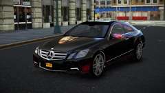 Mercedes-Benz E500 Vantora S10 для GTA 4