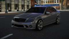 Mercedes-Benz C63 AMG Uros для GTA 4