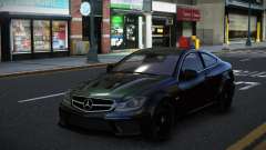 Mercedes-Benz C63 AMG Utur для GTA 4