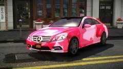 Mercedes-Benz E500 Stinre S4 для GTA 4
